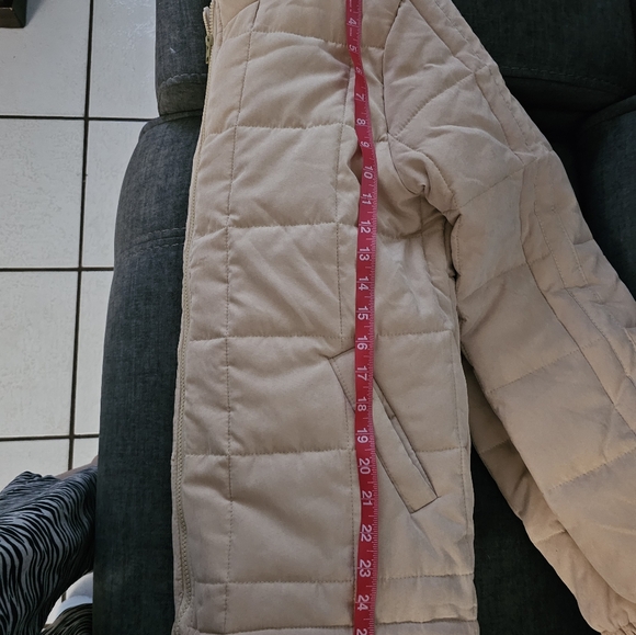 NWOTS! PUFFER JACKET! SIZE MED! NEW IN PACKAGING! - Picture 4 of 14